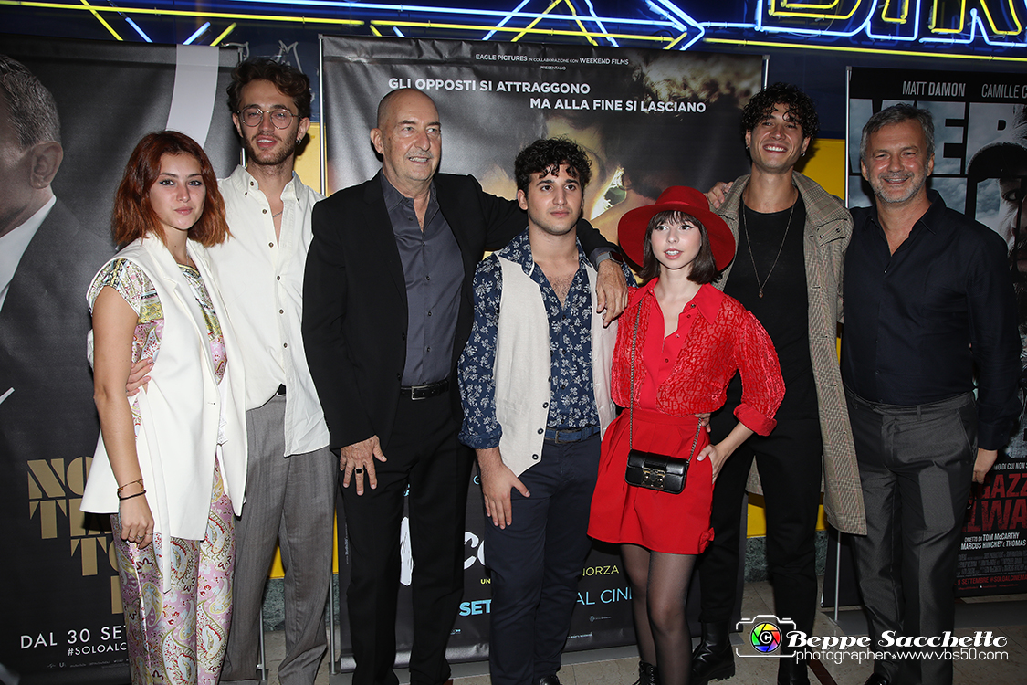 VBS_0633 - Anteprima Nazionale film -Ancora più Bello- con troupe.jpg
